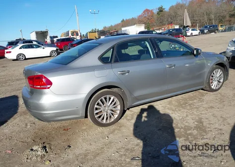 2014 Volkswagen Passat 2.5L S из США, поврежденный, VIN 1VWAP7A30EC008863